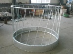 hay feeder 1